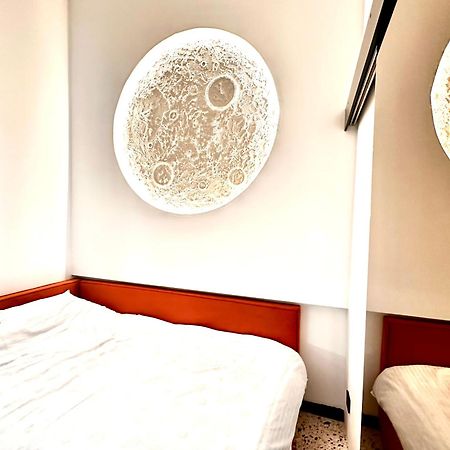 Jais Home-Moon Apartment Old Town Клуж-Напока Екстер'єр фото