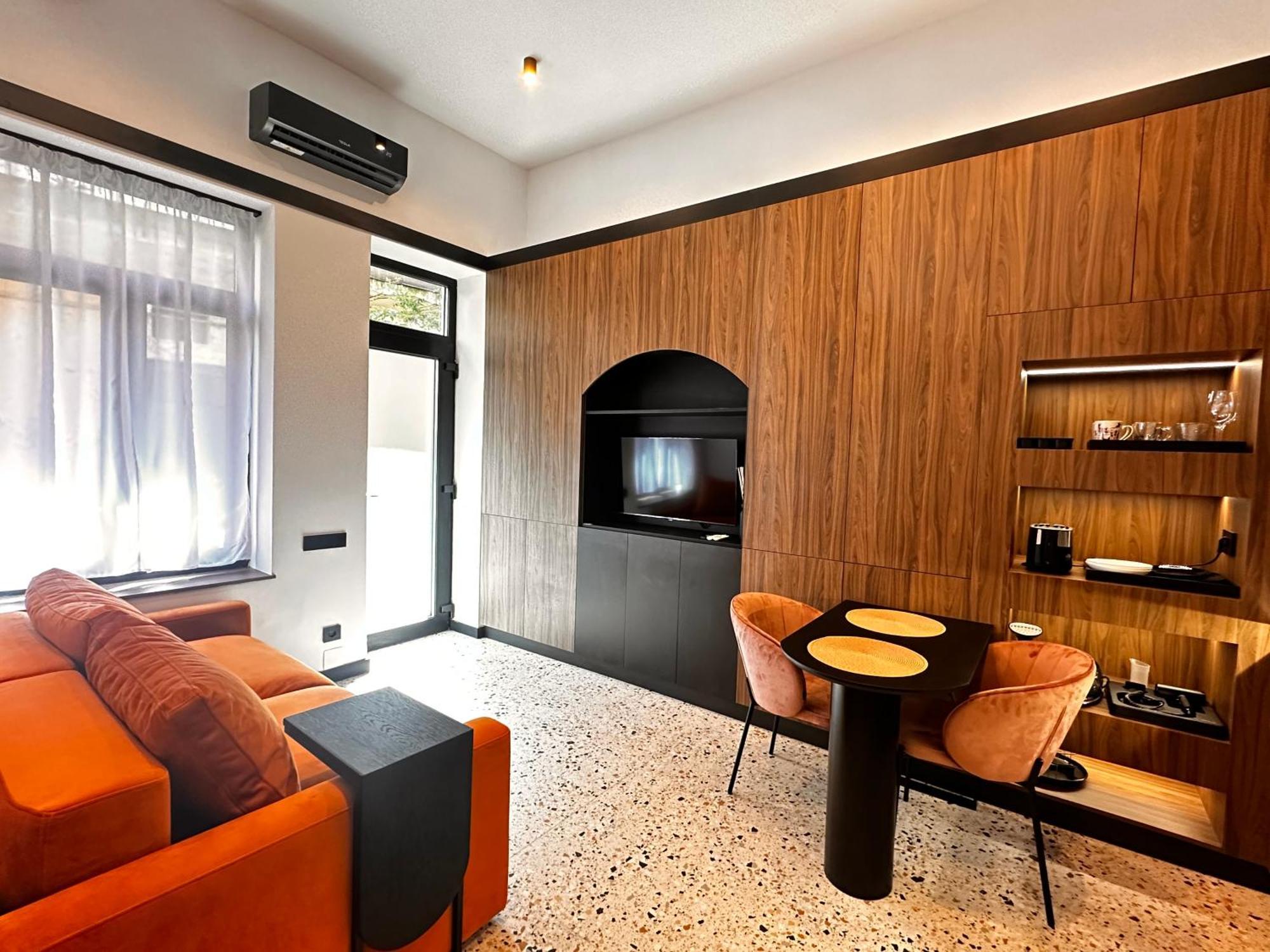 Jais Home-Moon Apartment Old Town Клуж-Напока Екстер'єр фото